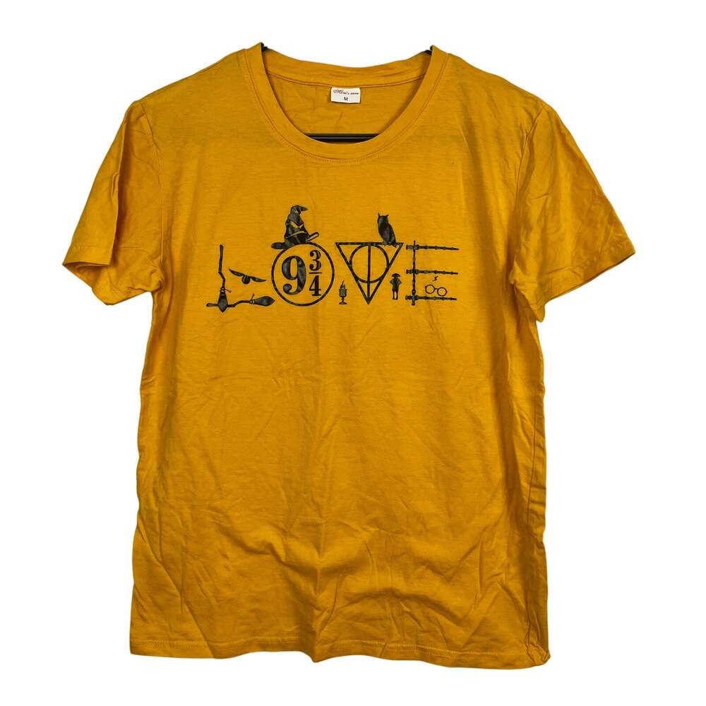 Harry Potter LOVE Women's Medium Yellow Tshirt Platform 9 3/4 Wizard